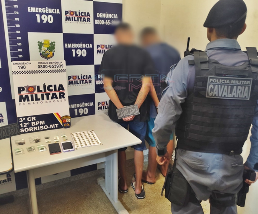 Cavalaria apreende menor e prende maior por trafico de drogas em Sorriso/MT